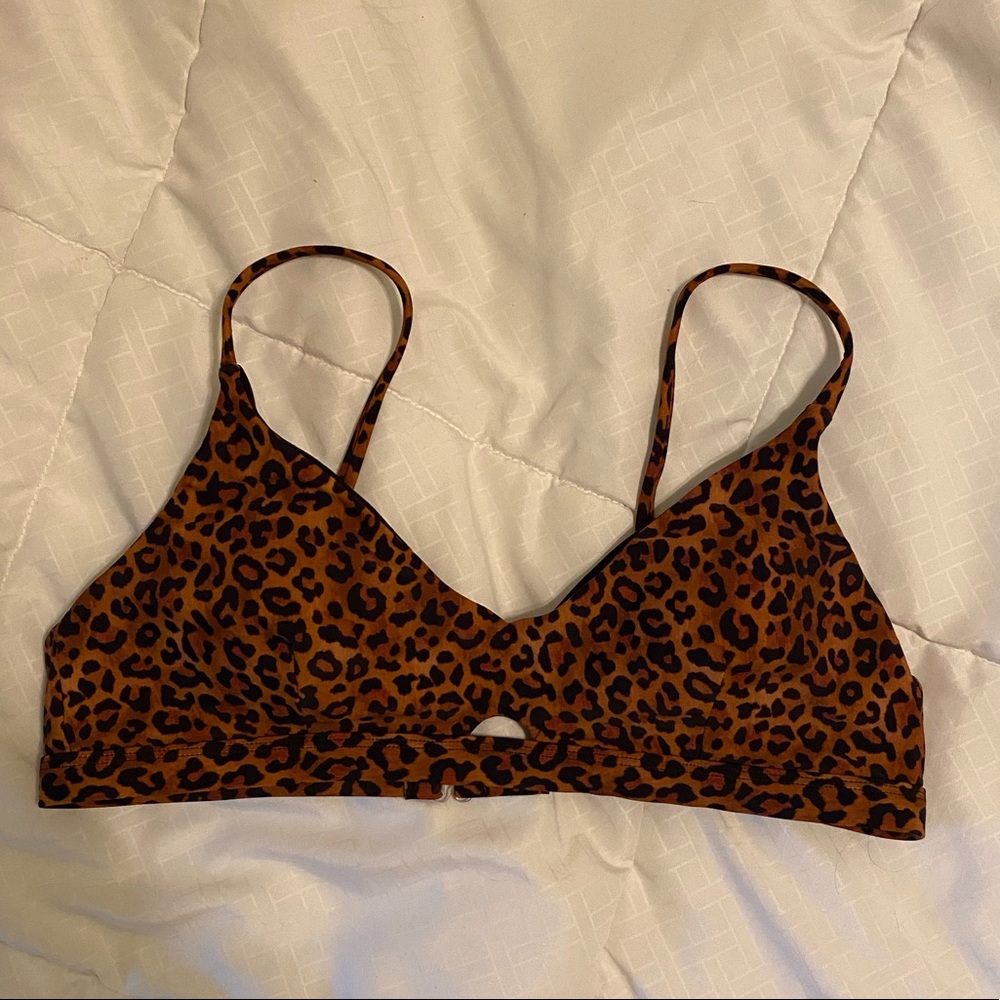 Leopard bathing suit top
